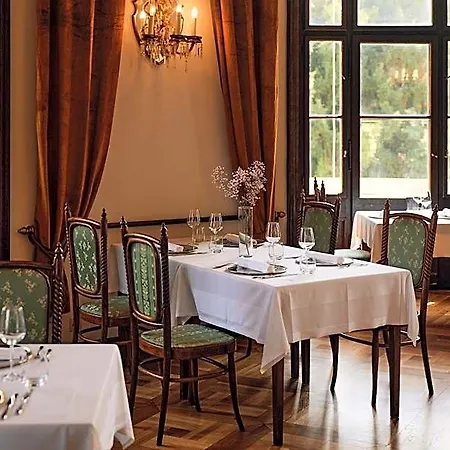Hotel Mokrice Castle Estate