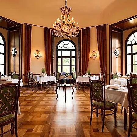 Mokrice Castle Estate 4*