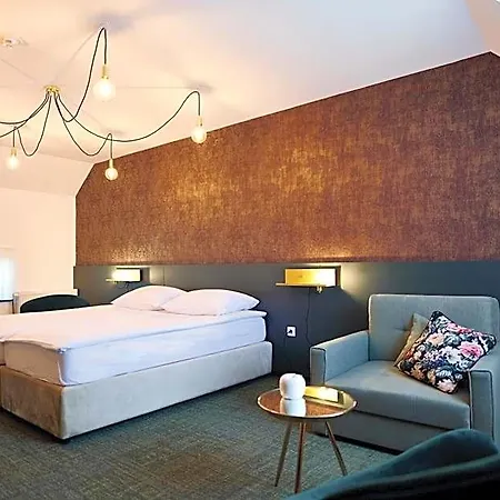 Hotel Mokrice Castle Estate Dobova