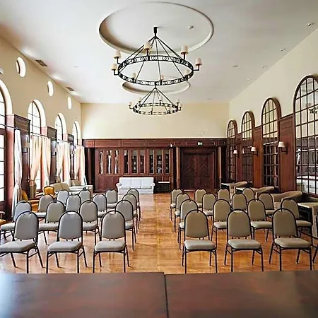 Mokrice Castle Estate Hotel